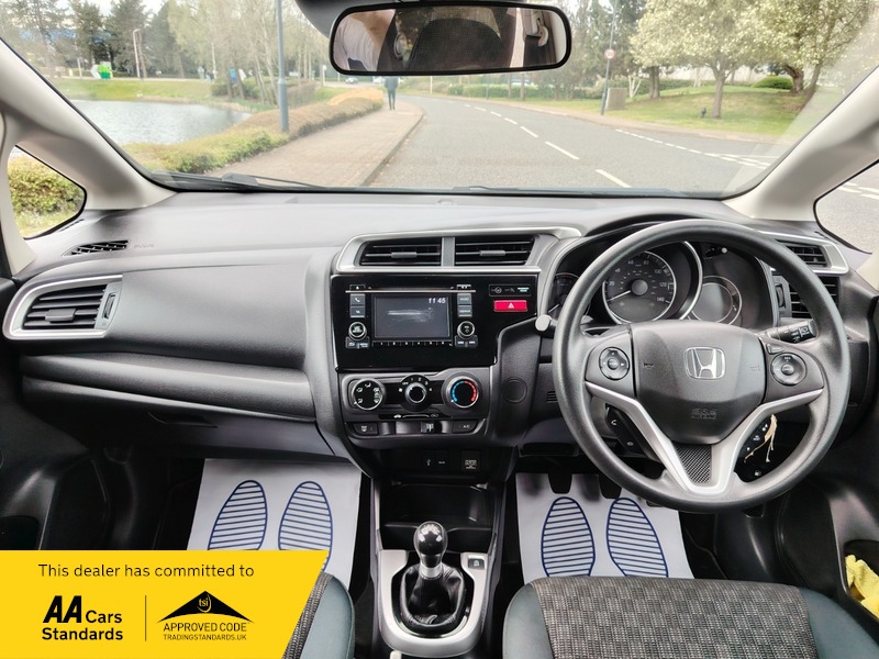 Used Honda Jazz 2016 for sale - 78083775: Photo 28