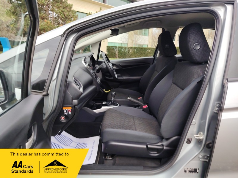 Used Honda Jazz 2016 for sale - 78083775: Photo 36