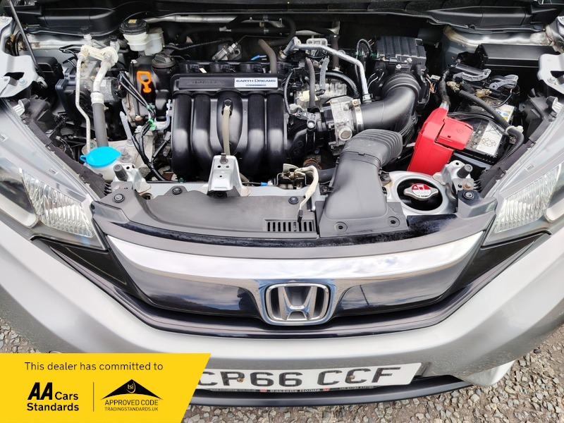 Used Honda Jazz 2016 for sale - 78083775: Photo 41