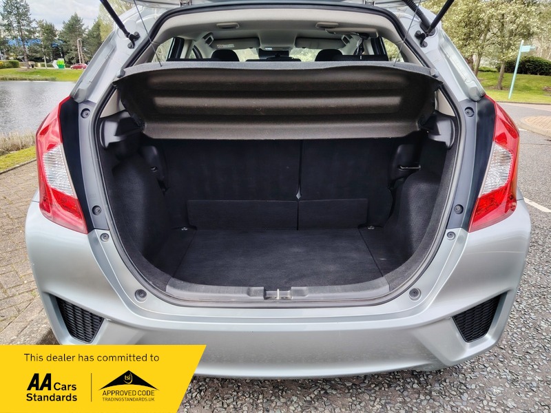 Used Honda Jazz 2016 for sale - 78083775: Photo 8