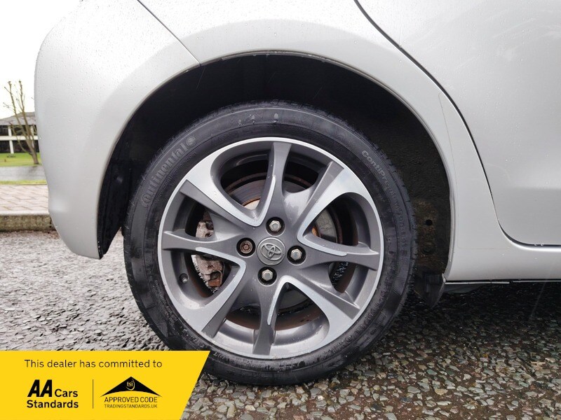 Used Toyota Yaris 2014 for sale - 77802428: Photo 19