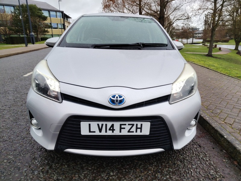 Used Toyota Yaris 2014 for sale - 77802428: Photo 2