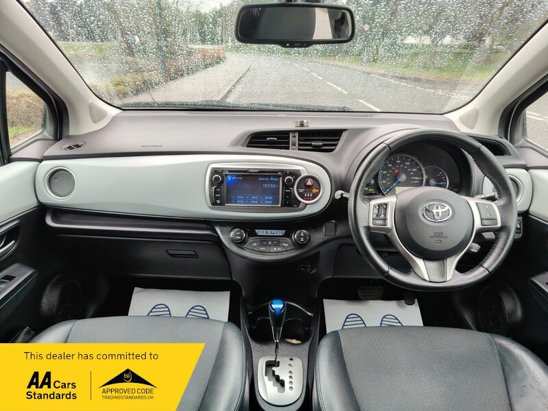 Used Toyota Yaris 2014 for sale - 77802428: Photo 27