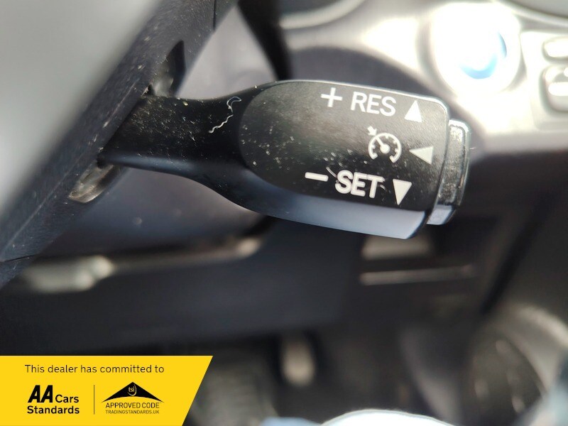 Used Toyota Yaris 2014 for sale - 77802428: Photo 29