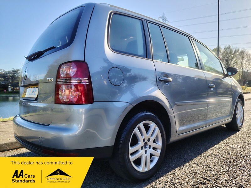 Used Volkswagen Touran 2009 for sale - 78154681: Photo 21