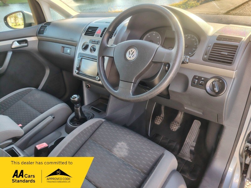 Used Volkswagen Touran 2009 for sale - 78154681: Photo 23