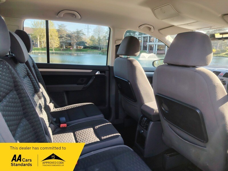 Used Volkswagen Touran 2009 for sale - 78154681: Photo 25