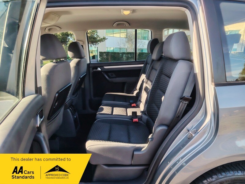 Used Volkswagen Touran 2009 for sale - 78154681: Photo 32