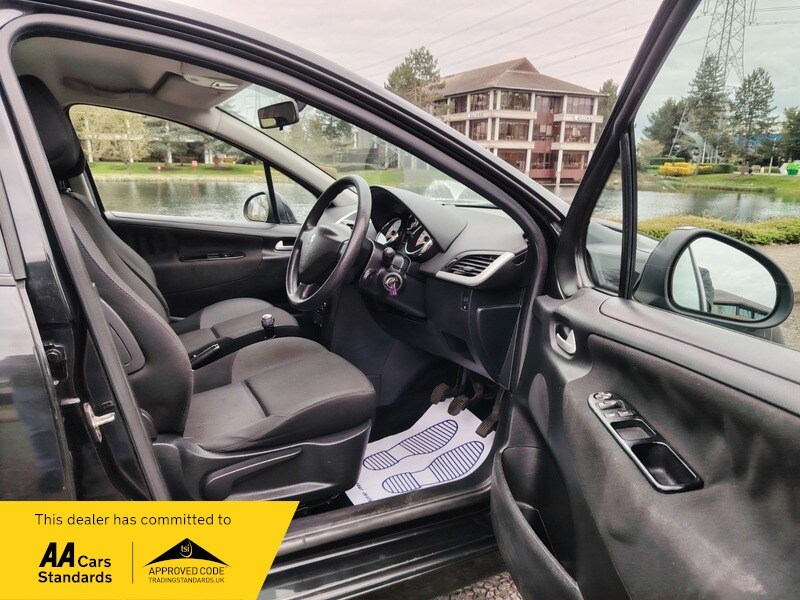 Used Peugeot 207 2010 for sale - 78097598: Photo 22