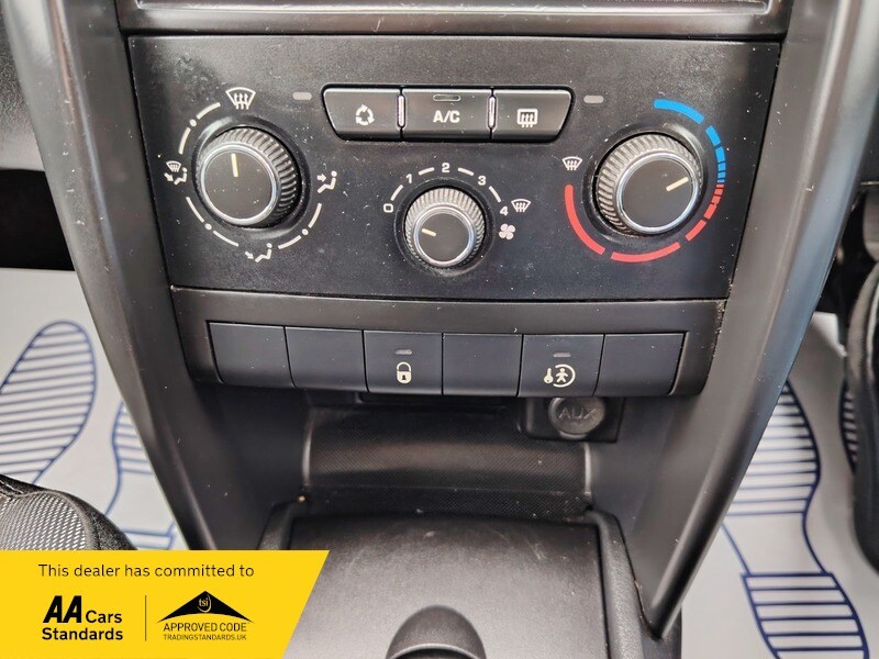 Used Peugeot 207 2010 for sale - 78097598: Photo 32