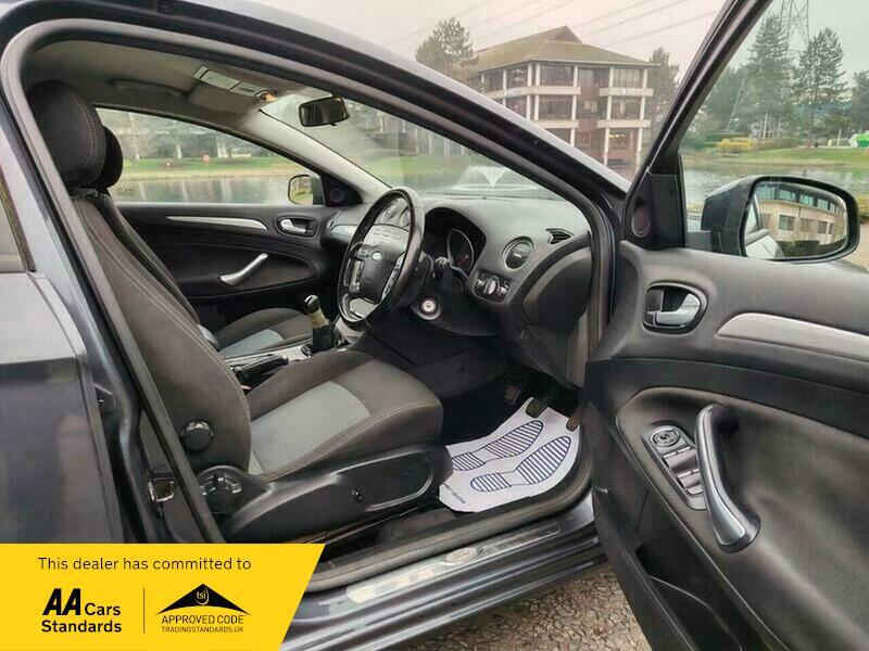 Used Ford Mondeo 2010 for sale - 77802427: Photo 23