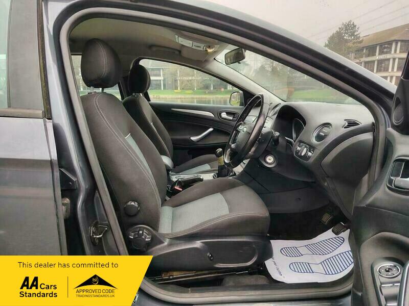 Used Ford Mondeo 2010 for sale - 77802427: Photo 24