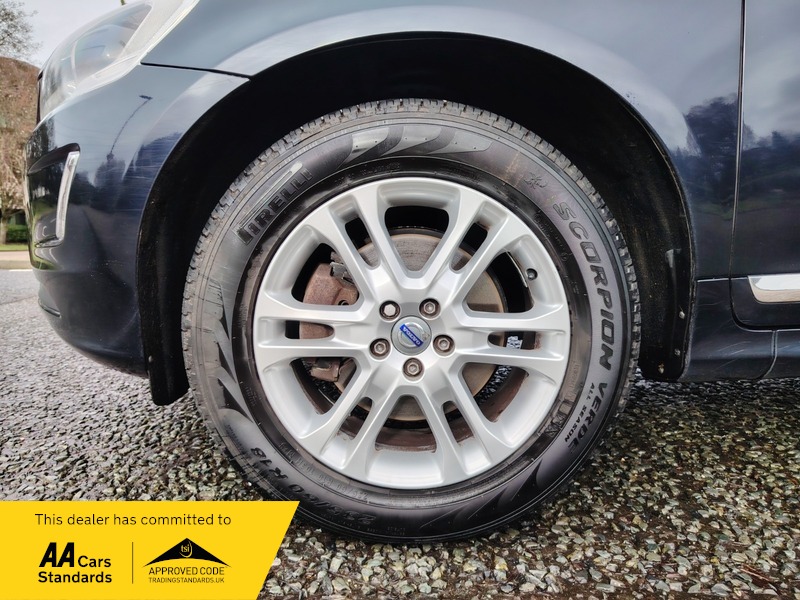 Used Volvo XC60 2015 for sale - 77802393: Photo 19