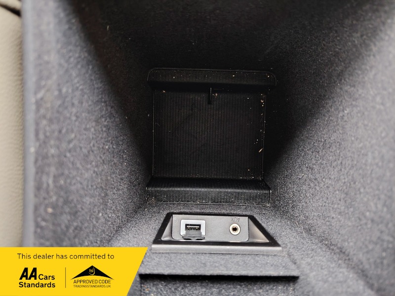 Used Volvo XC60 2015 for sale - 77802393: Photo 34