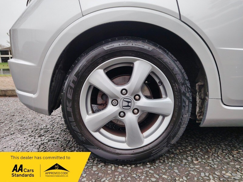 Used Honda Civic 2010 for sale - 77802418: Photo 19