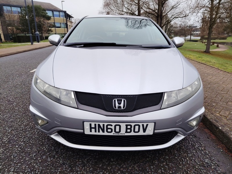 Used Honda Civic 2010 for sale - 77802418: Photo 2