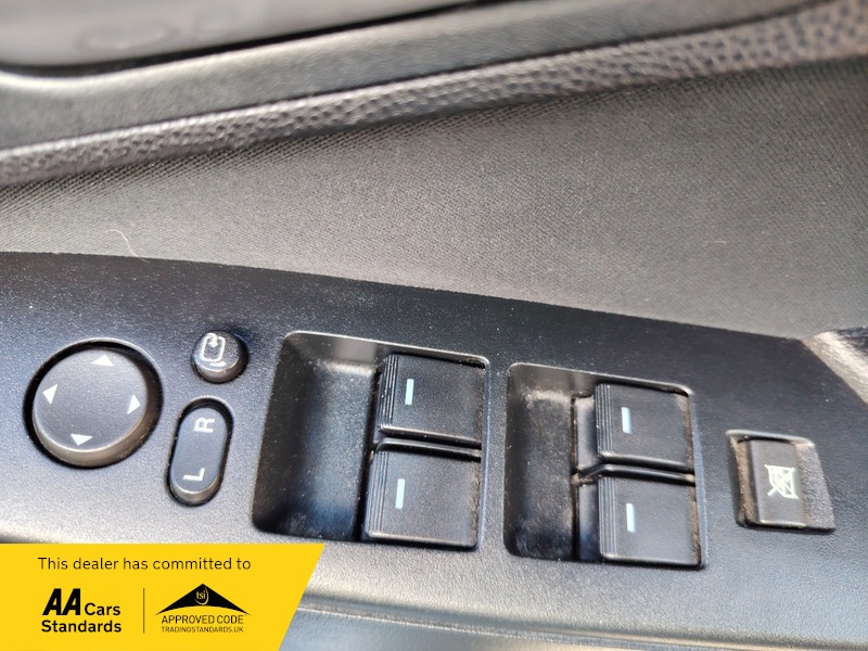 Used Mazda Mazda3 2009 for sale - 78056833: Photo 25