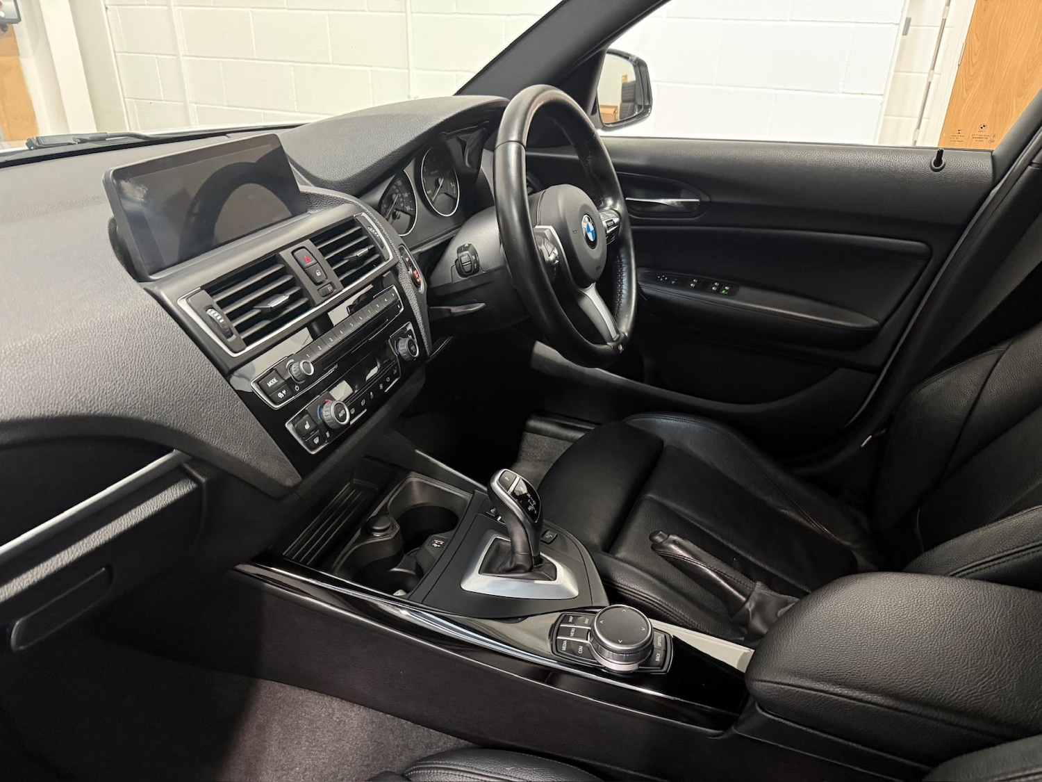 Used BMW 1 Series 2017 for sale - 77118888: Photo 36