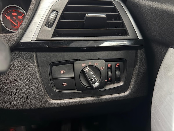 Used BMW 3 Series 2018 for sale - 76266325: Photo 48