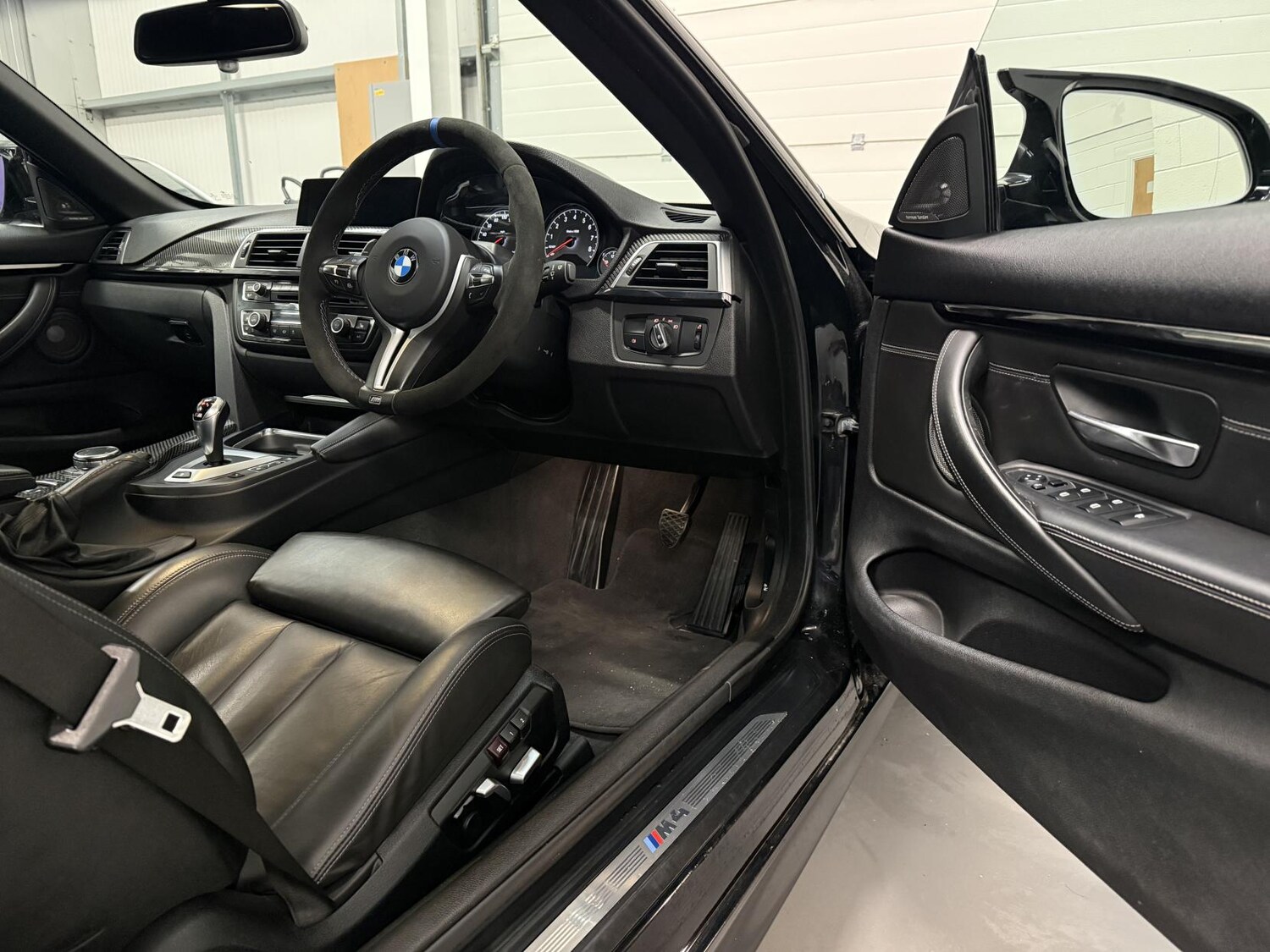 Used BMW M4 2016 for sale - 77640930: Photo 51