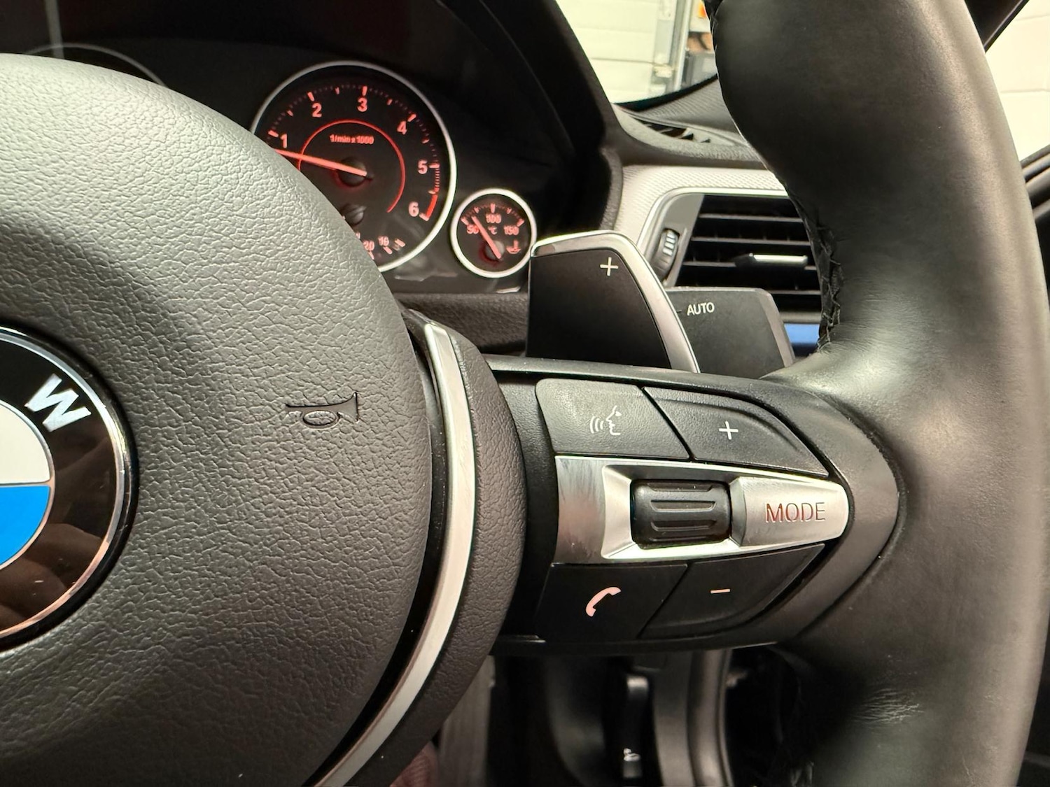 Used BMW 3 Series 2017 for sale - 78135462: Photo 43