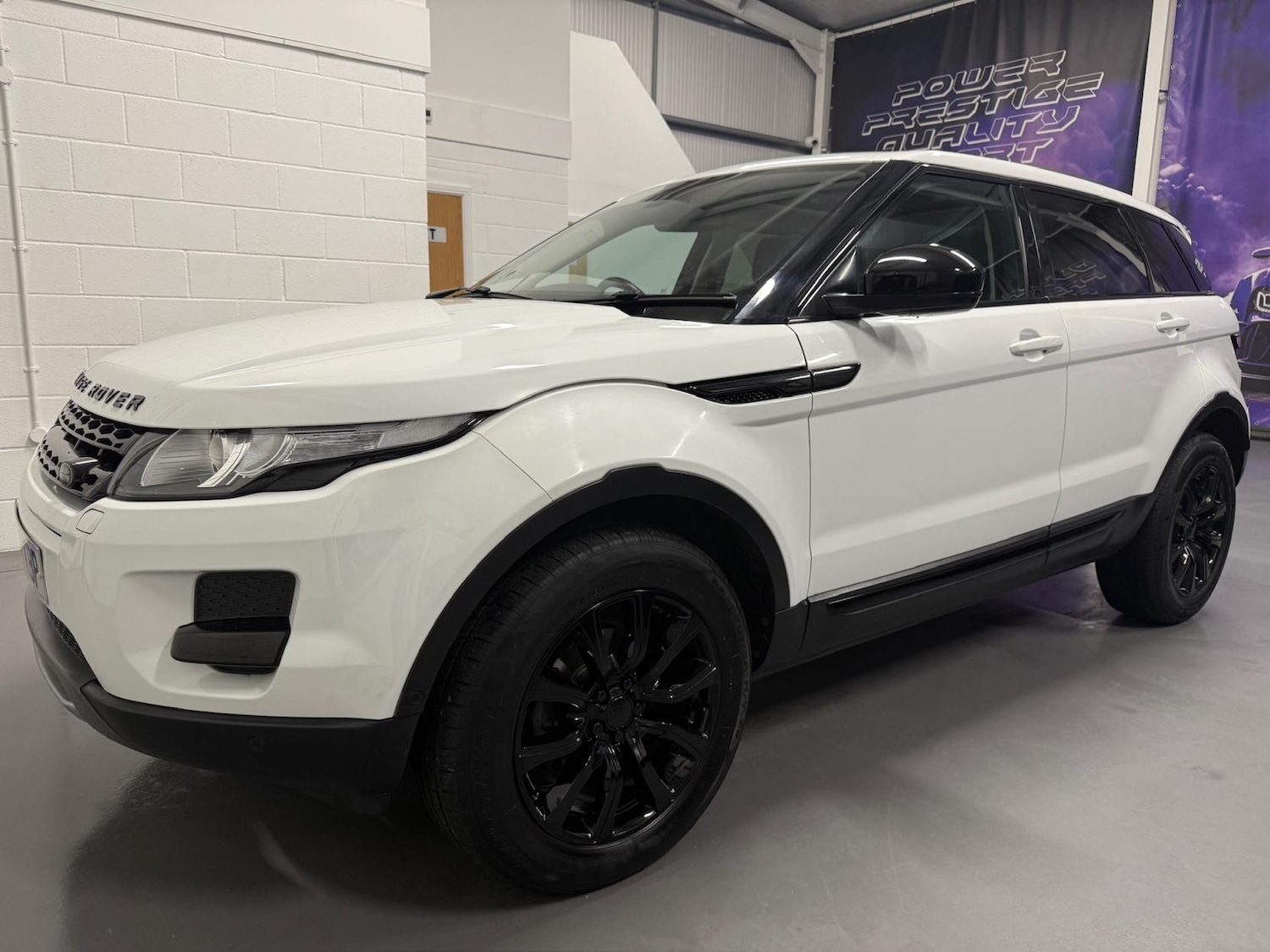 Used Land Rover Range Rover Evoque 2014 for sale - 77220462: Photo 12