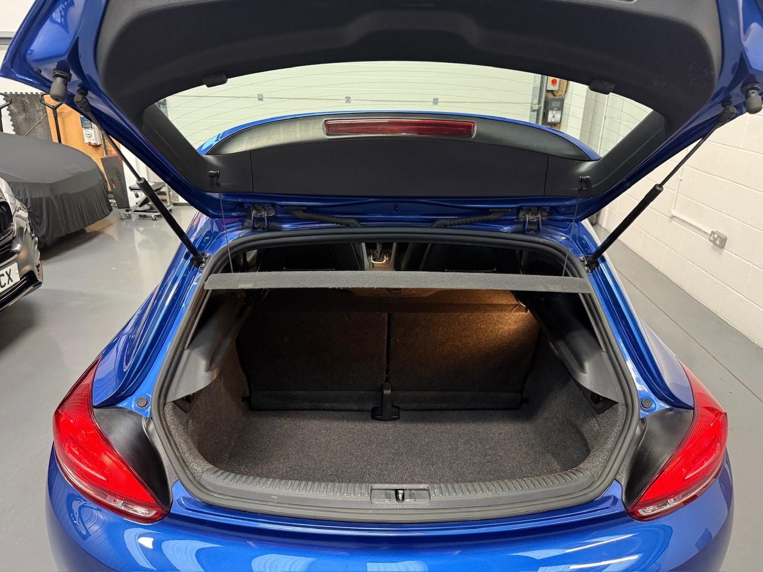 Used Volkswagen Scirocco 2014 for sale - 78135456: Photo 19