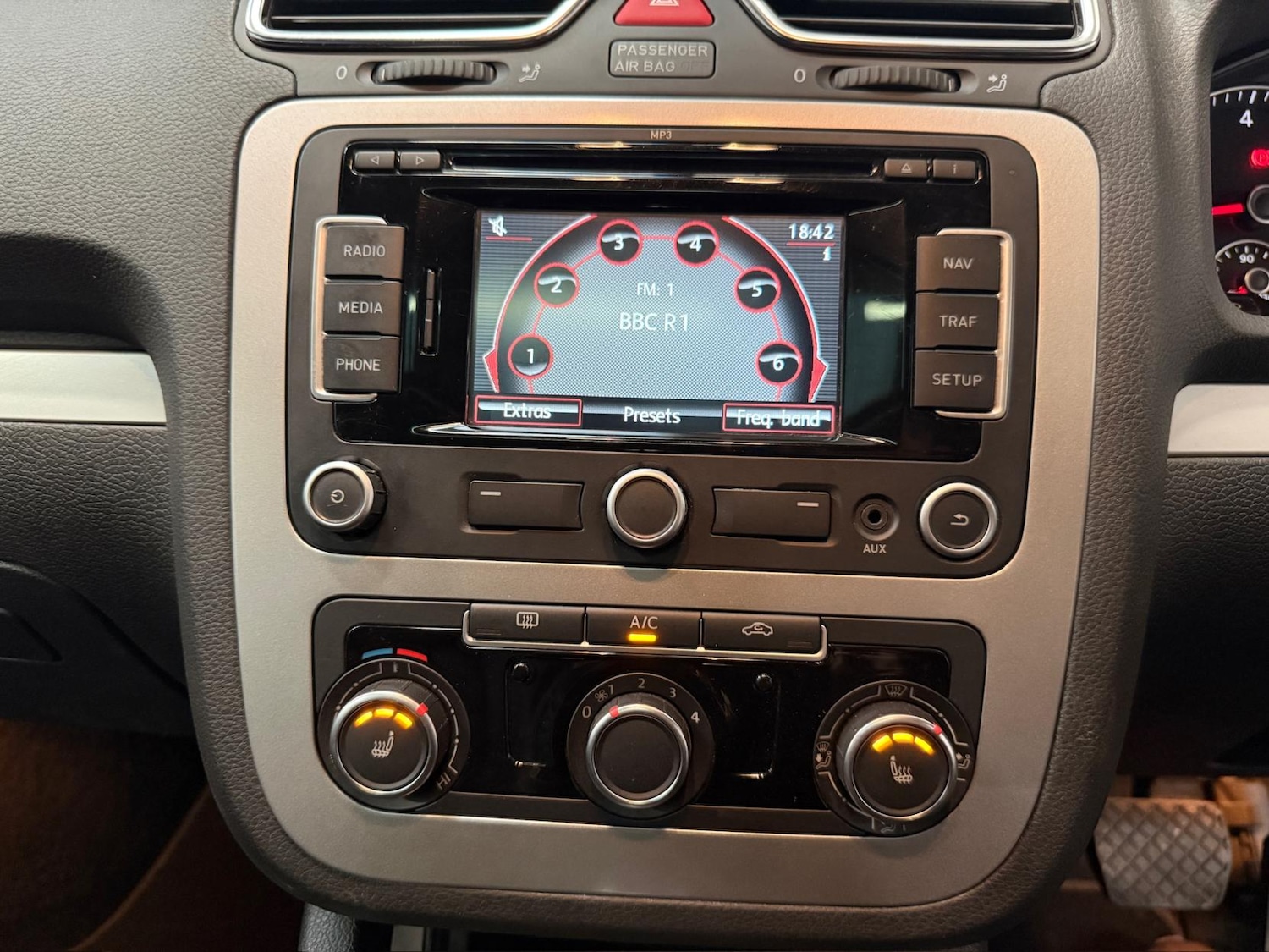 Used Volkswagen Scirocco 2014 for sale - 78135456: Photo 36