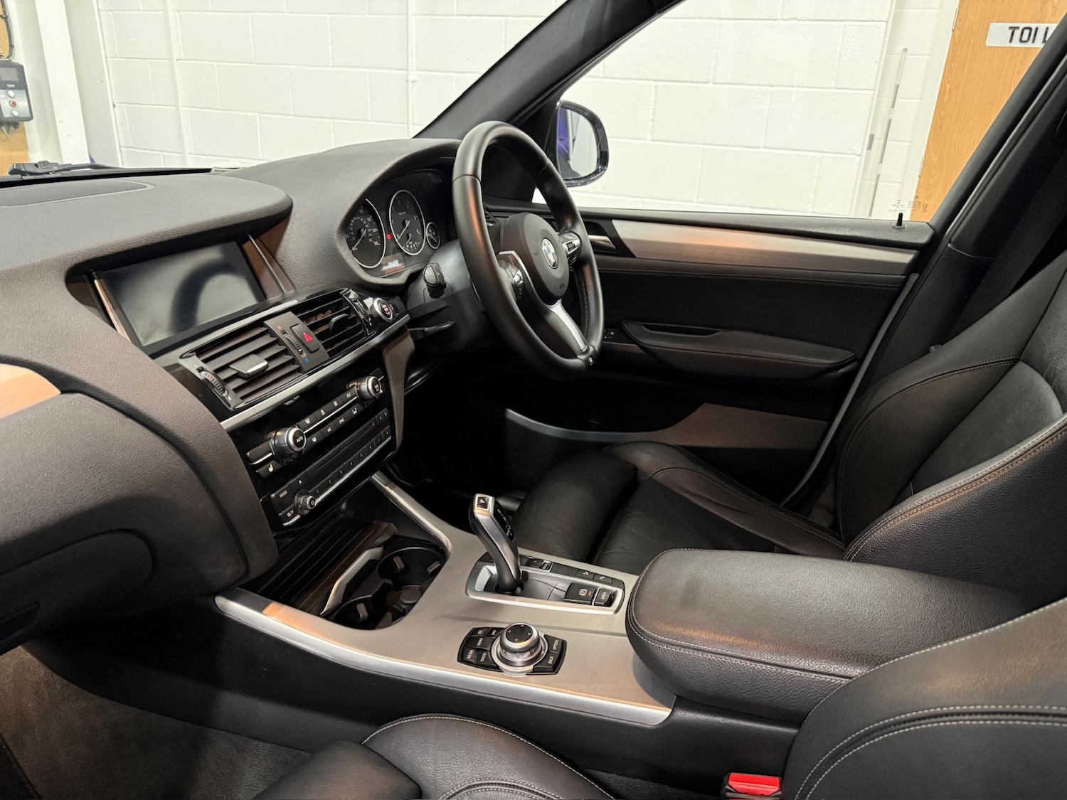 Used BMW X3 2017 for sale - 77504508: Photo 34