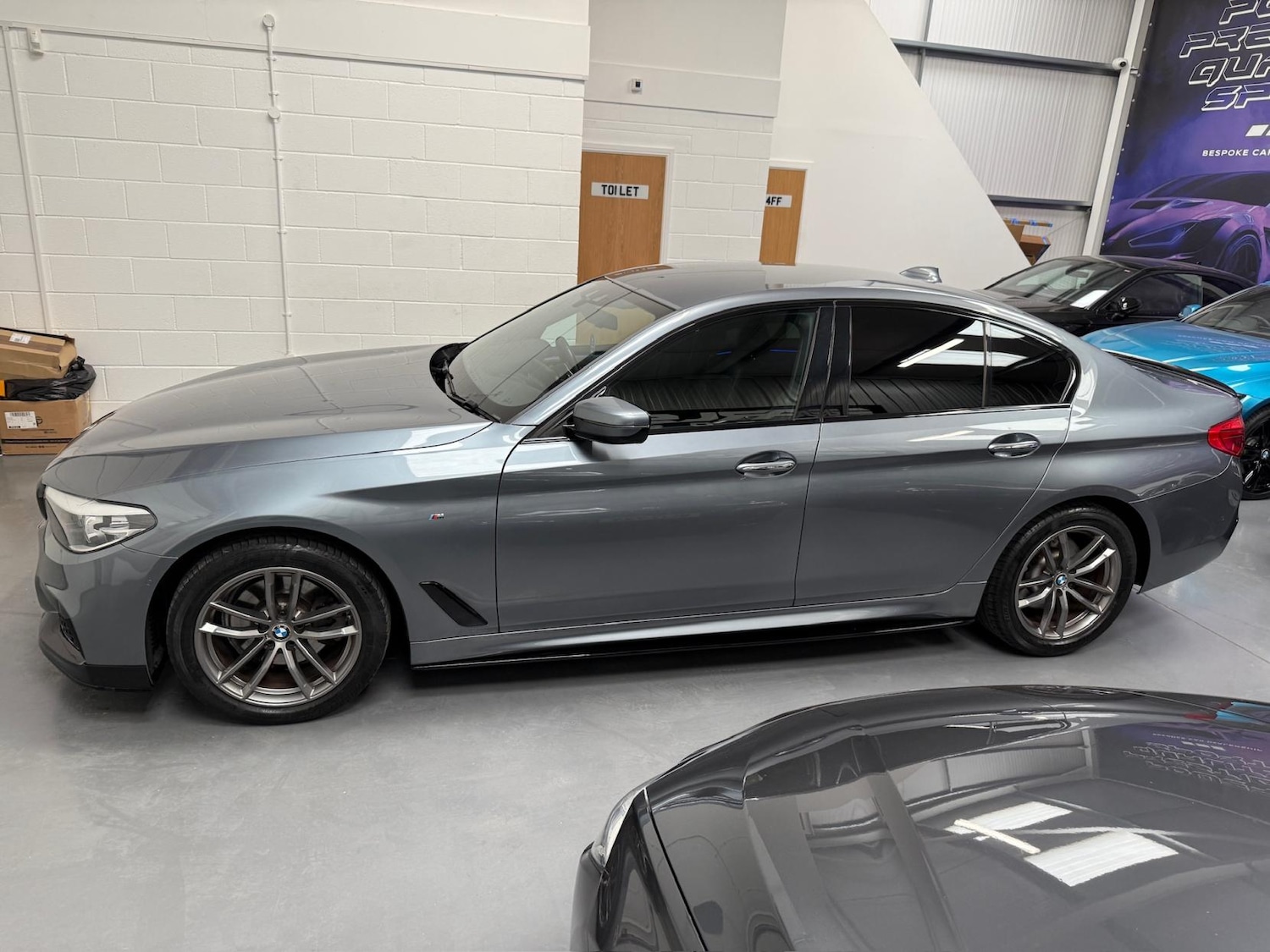 Used BMW 5 Series 2017 for sale - 76244881: Photo 11