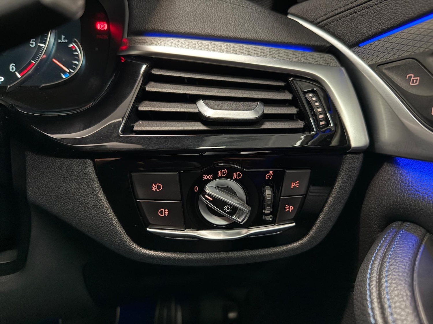Used BMW 5 Series 2017 for sale - 76244881: Photo 52