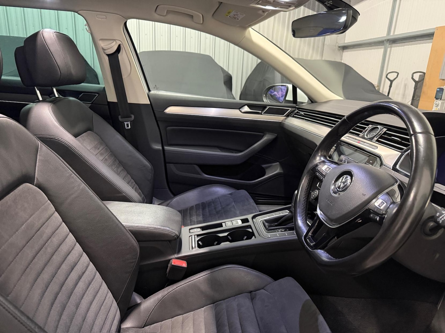 Used Volkswagen Passat 2018 for sale - 76650019: Photo 31