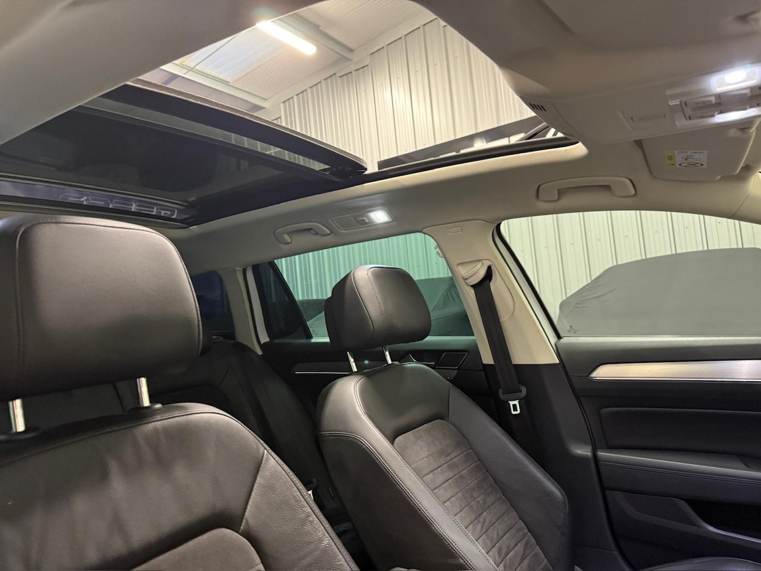 Used Volkswagen Passat 2018 for sale - 76650019: Photo 33