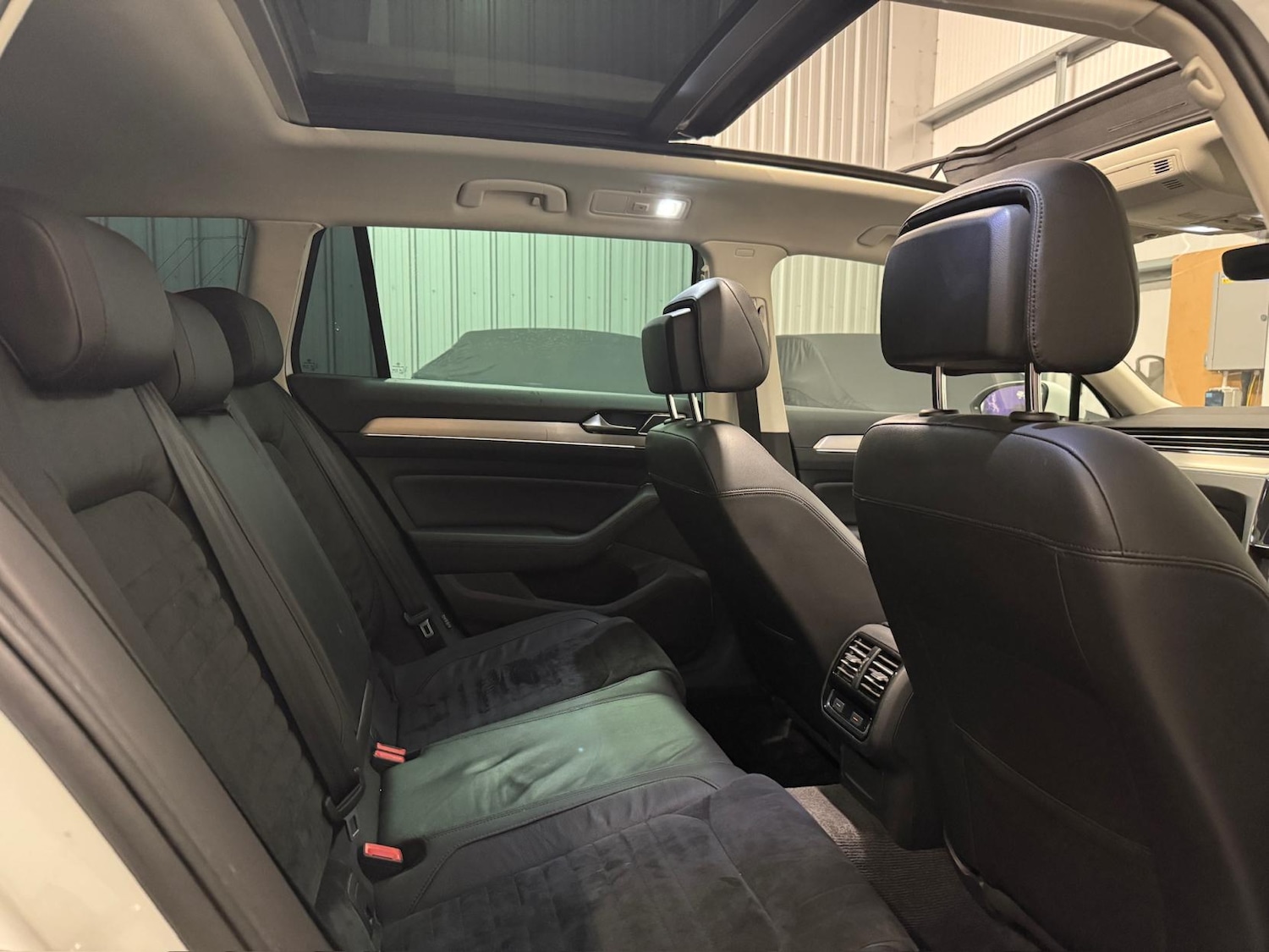 Used Volkswagen Passat 2018 for sale - 76650019: Photo 37