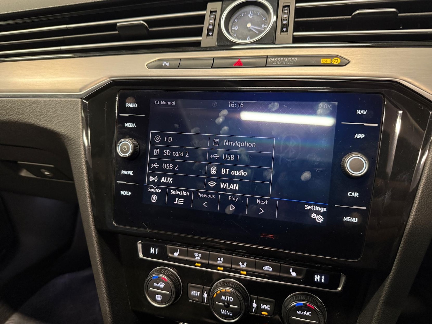 Used Volkswagen Passat 2018 for sale - 76650019: Photo 41