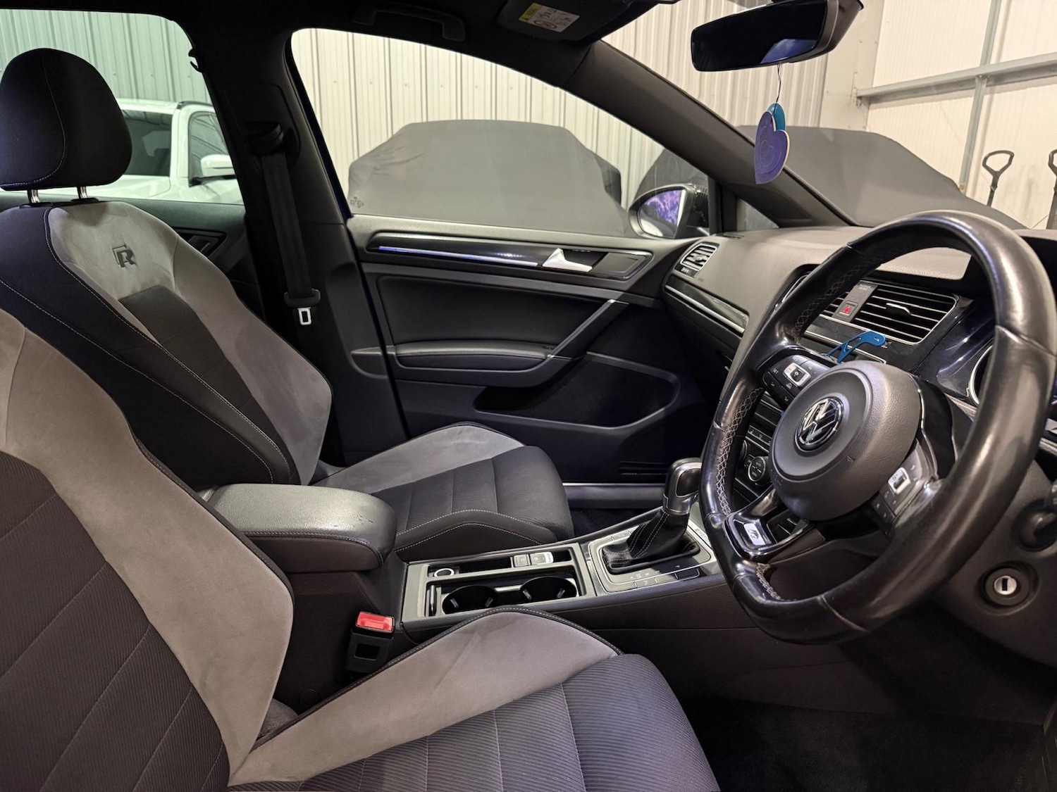 Used Volkswagen Golf 2016 for sale - 76627546: Photo 30