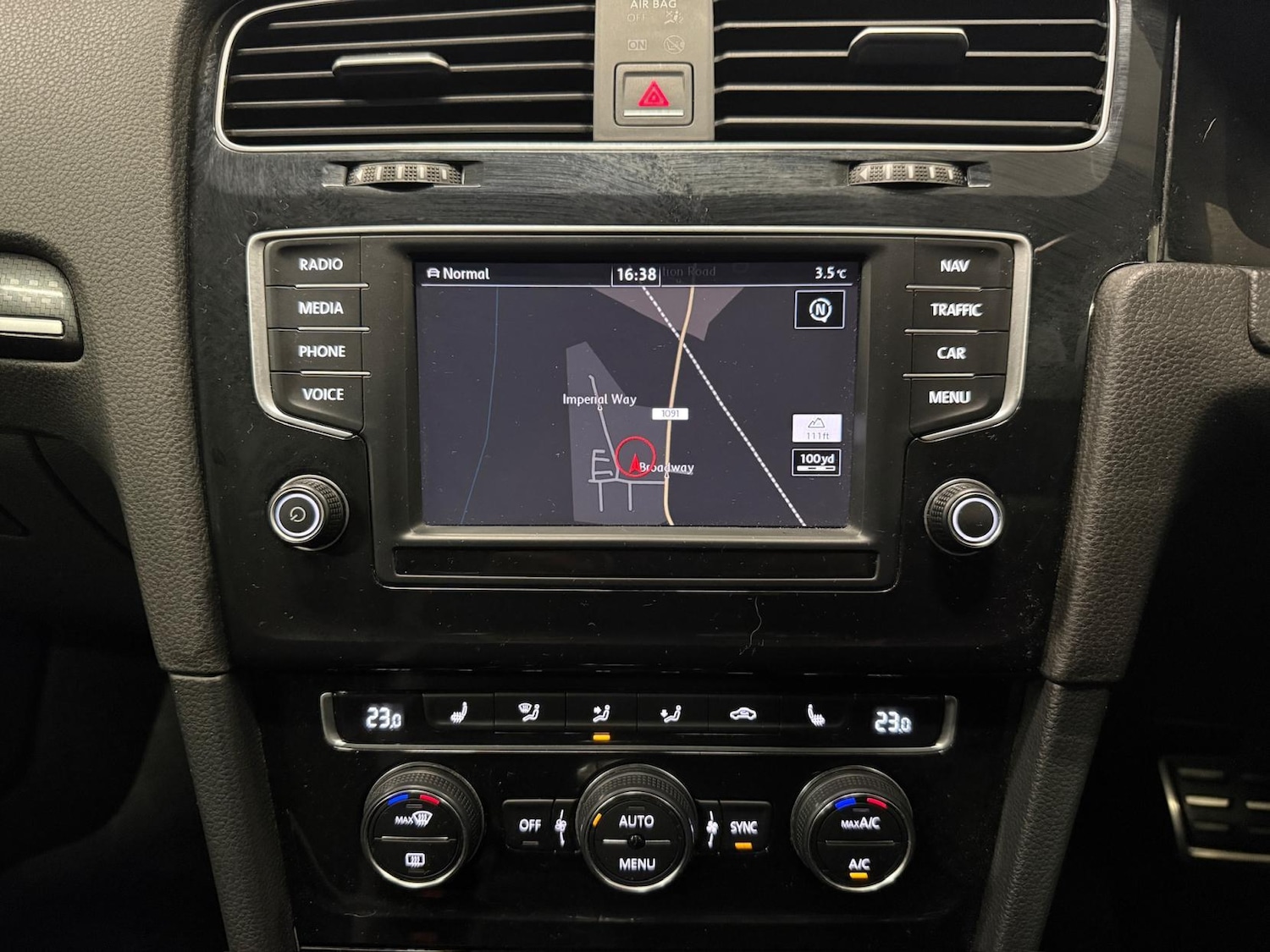 Used Volkswagen Golf 2016 for sale - 76627546: Photo 40