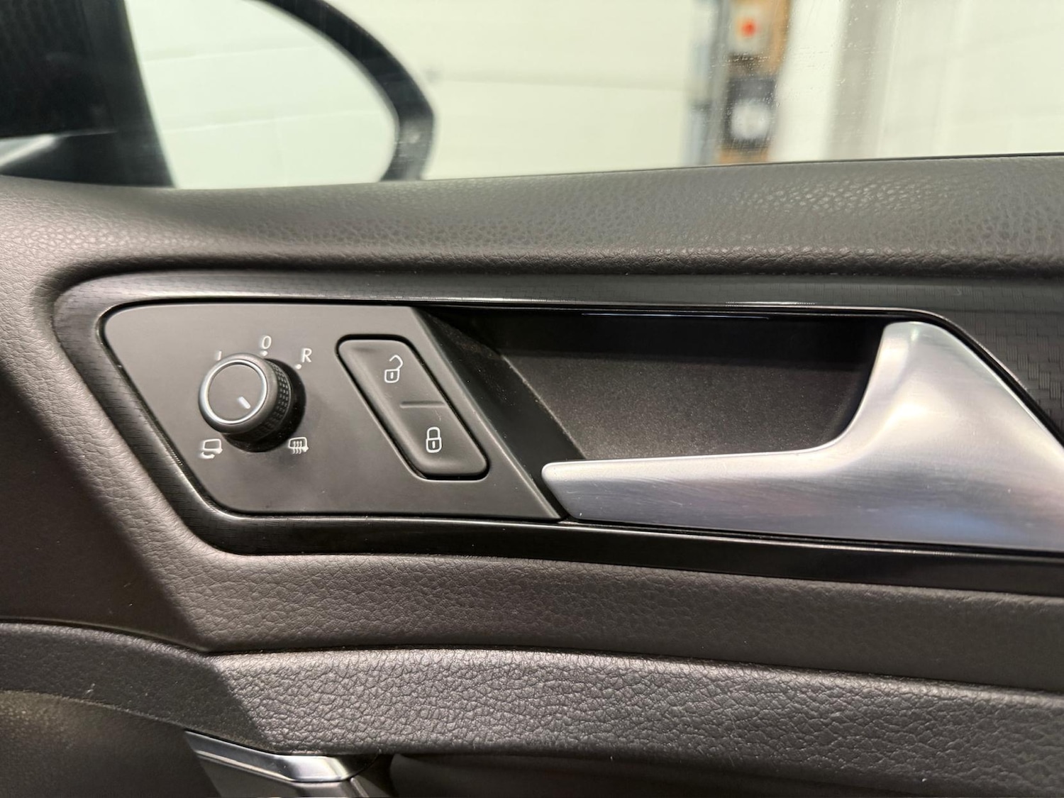 Used Volkswagen Golf 2016 for sale - 76627546: Photo 43