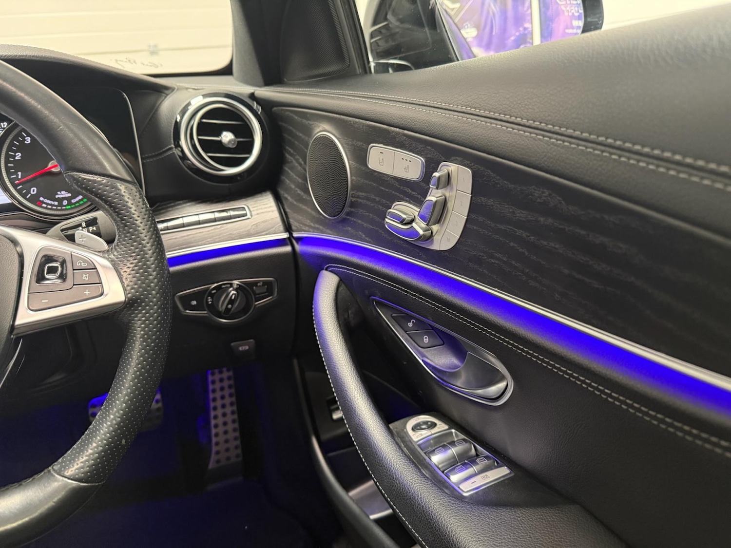 Used Mercedes-Benz E Class 2018 for sale - 77890178: Photo 48