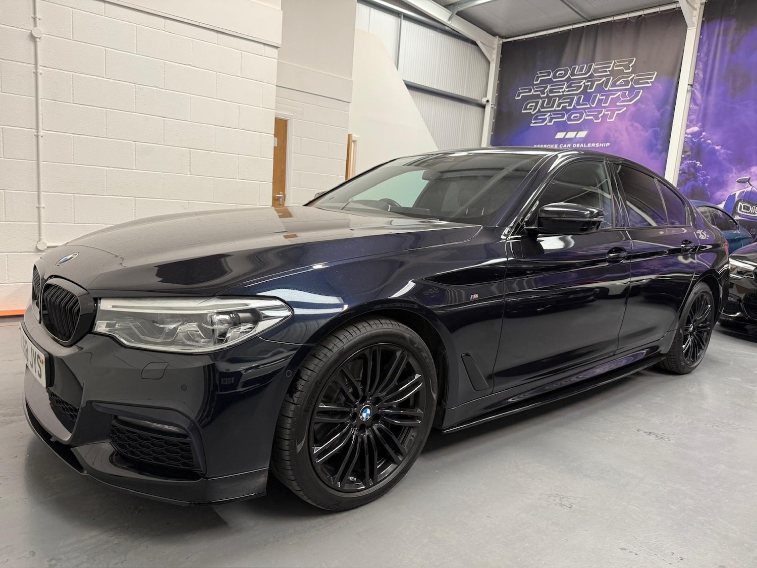 Used BMW 5 Series 2018 for sale - 76206174: Photo 10