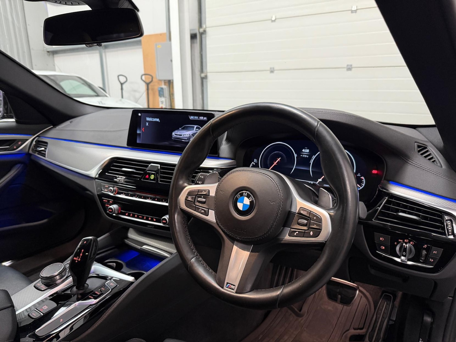 Used BMW 5 Series 2018 for sale - 76206174: Photo 32