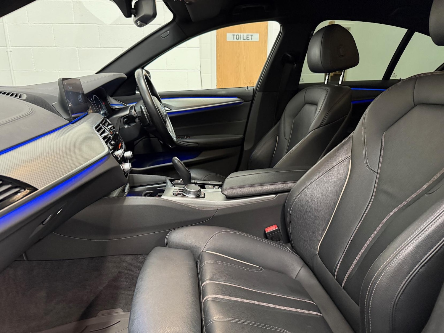 Used BMW 5 Series 2018 for sale - 76206174: Photo 36