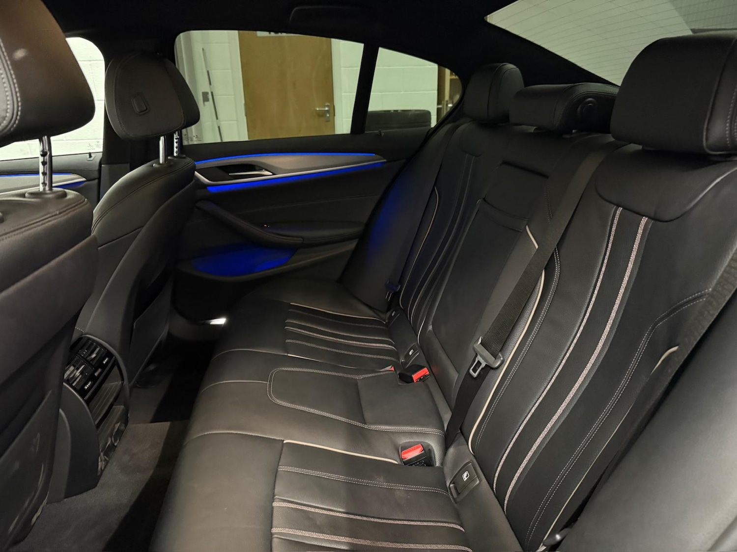 Used BMW 5 Series 2018 for sale - 76206174: Photo 37