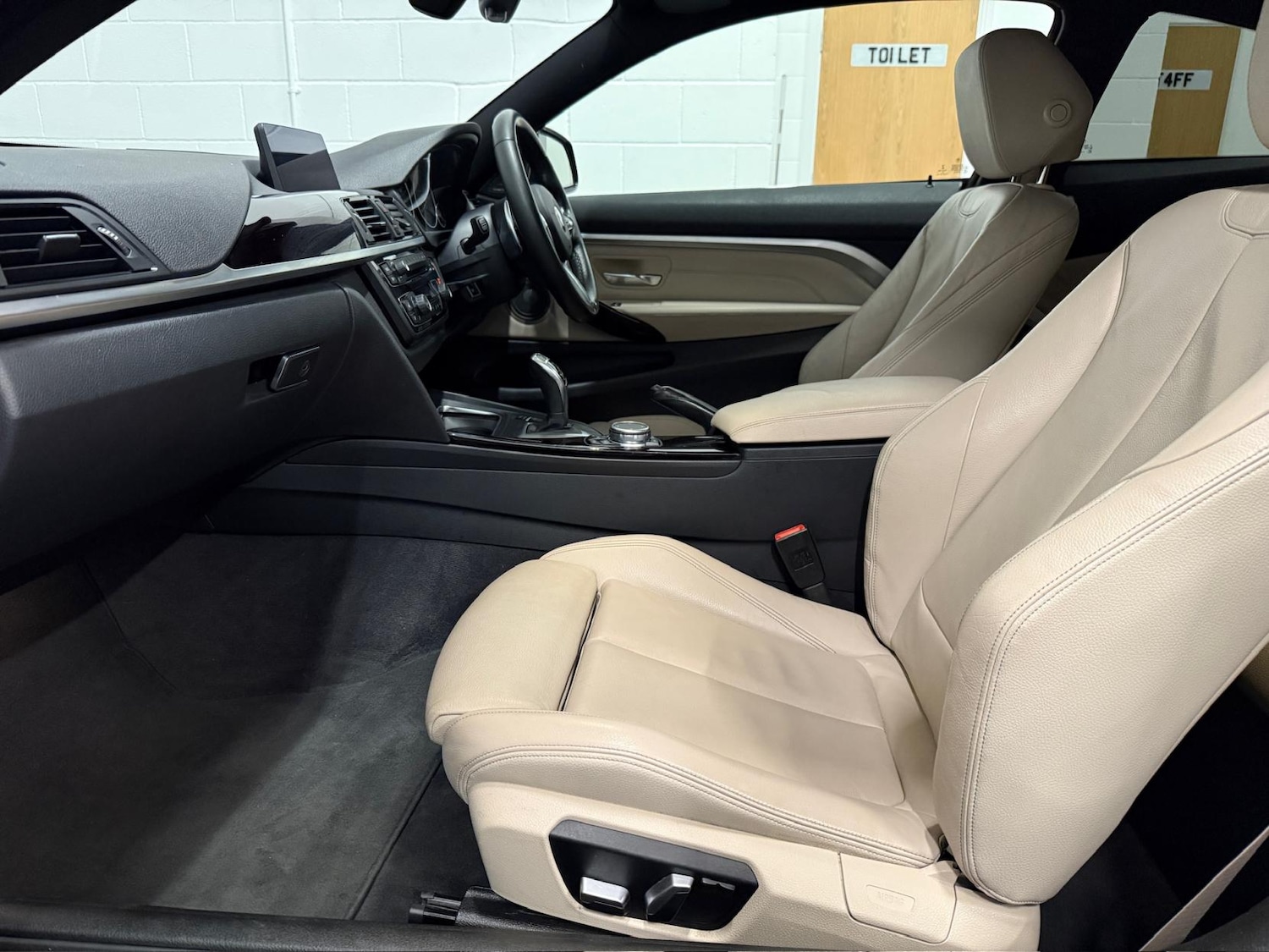 Used BMW 4 Series 2016 for sale - 77137855: Photo 37