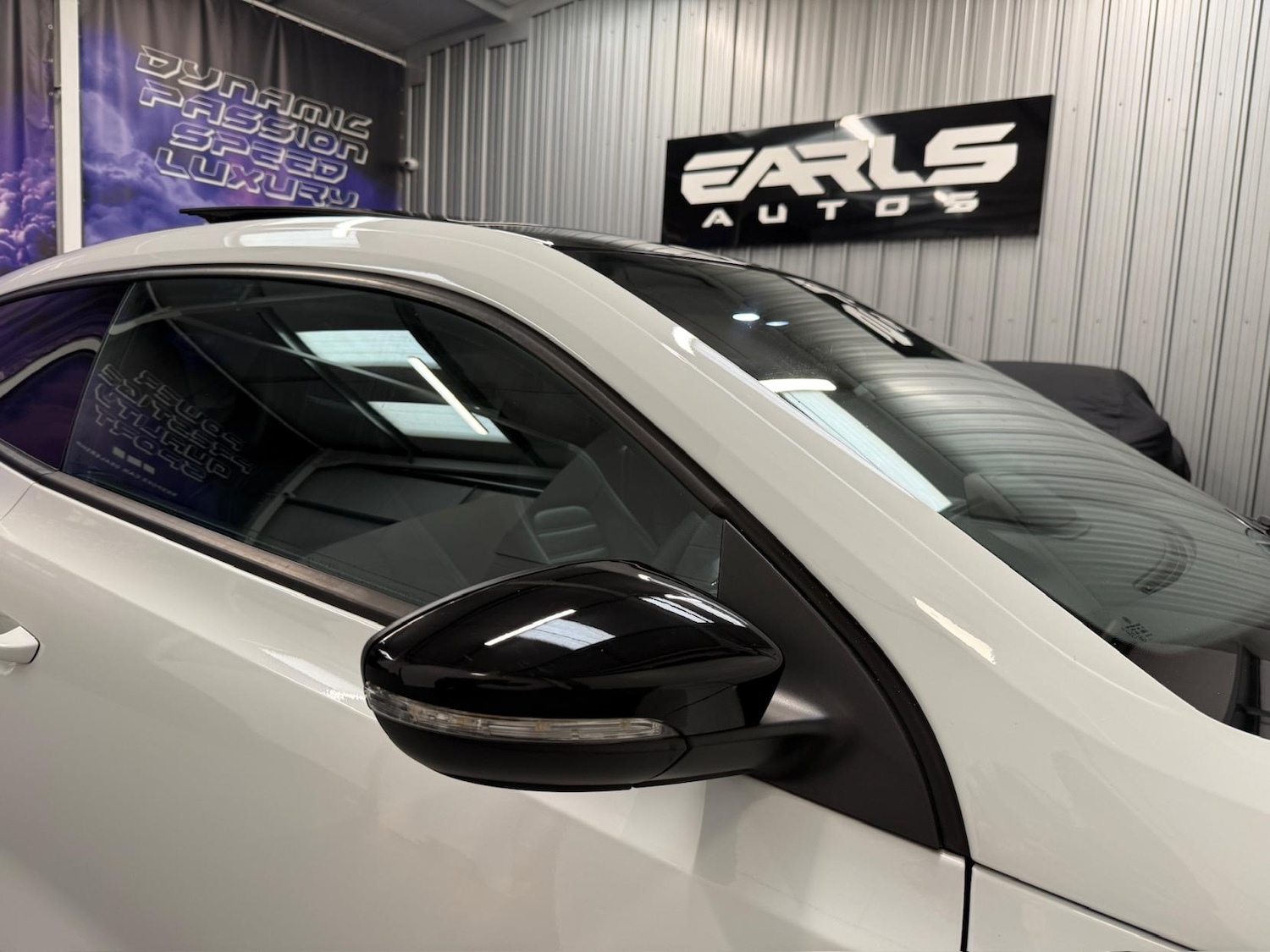 Used Volkswagen Scirocco 2015 for sale - 77453760: Photo 4