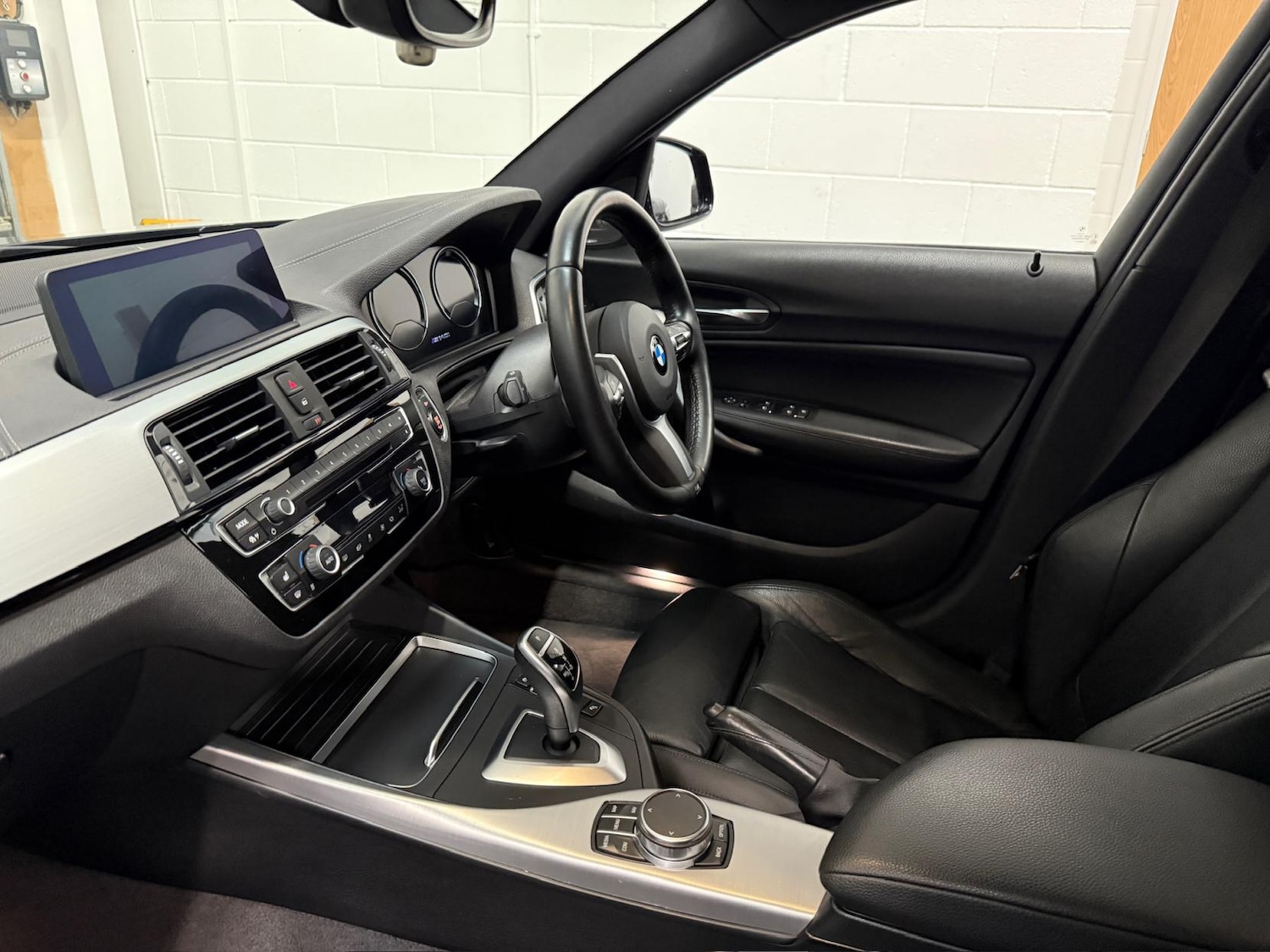 Used BMW 1 Series 2018 for sale - 76244879: Photo 35