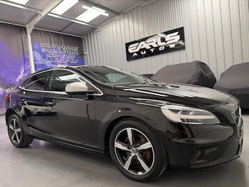 Used Volvo V40 2018 for sale - 79520166: Photo