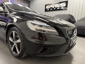 Used Volvo V40 2018 for sale - 79520166: Photo