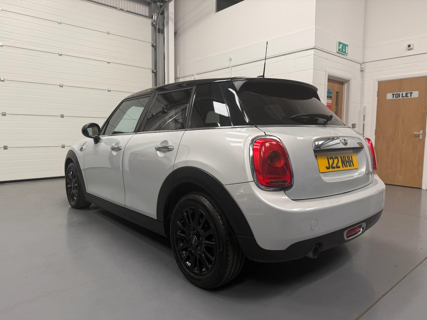 Used MINI Hatch 2015 for sale - 77702876: Photo 22