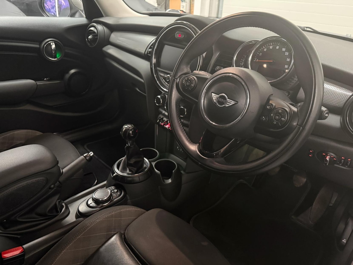 Used MINI Hatch 2015 for sale - 77702876: Photo 28